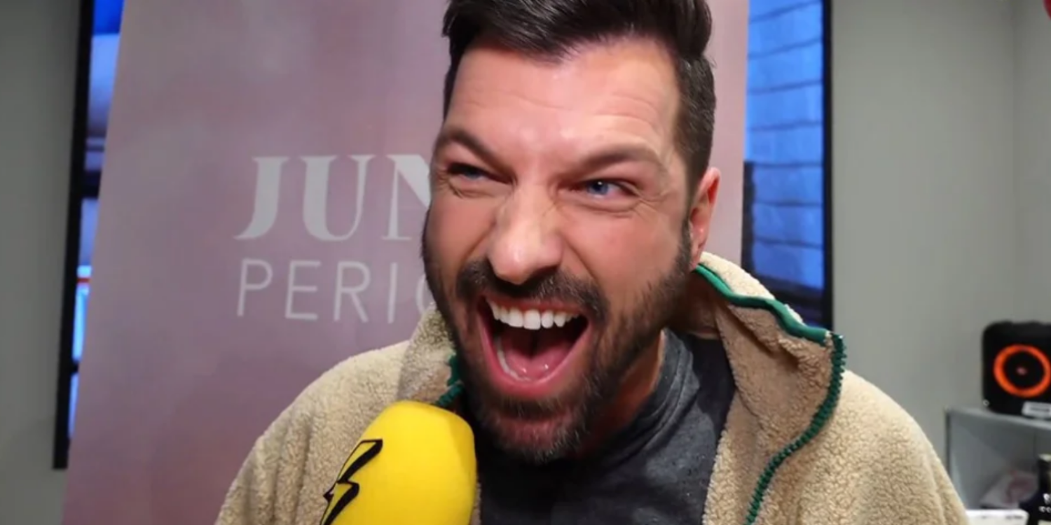 Periodenschmerzen für Männer? Juna macht den Test!